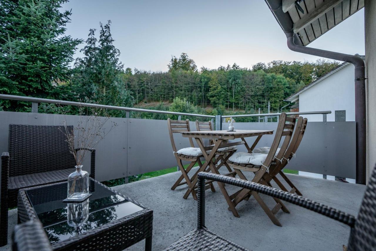 Moderne Wohnung Mit Parkplatz - Top Floor 奥斯特蒙迪根 外观 照片